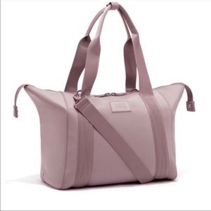 🛑IN SEARCH OF🛑 QUARTZ* ANYTHING DAGNE DOVER